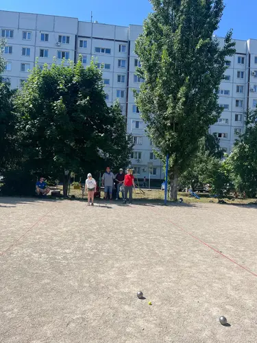 Фотография: (8-й турнир по петанку «Кубок Клубники»)