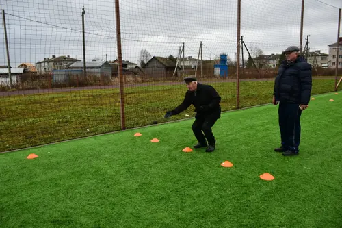 Фотография: (Турнир по петанку, посвящённый Дню пожилого человека)