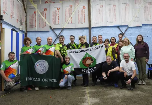 Фотография: (Турнир в честь пятилетия Томского петанк-клуба)