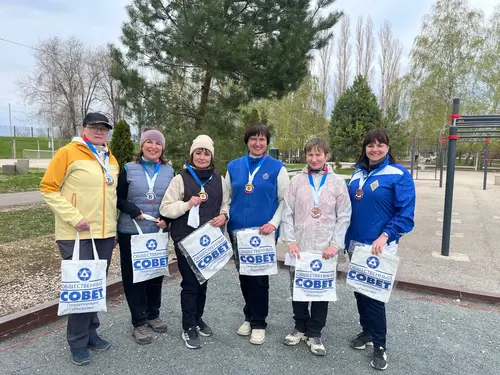 Фотография: (Турнир по петанку «Волжские берега»)