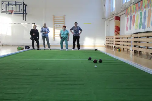 Фотография: (Турнир по бочче «Рождественский шар»)