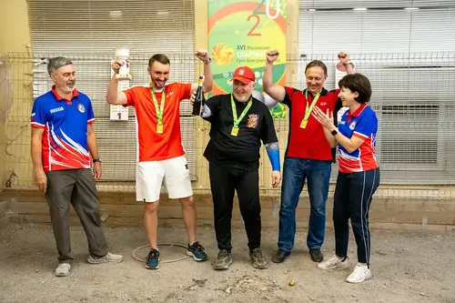 Фотография: (13-й турнир по петанку на спартакиаде сети КонсультантПлюс)