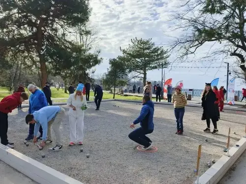 Фотография: (Фестиваль петанка «Рождественские встречи»)