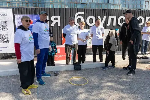 Фотография: (Фестиваль по петанку «Мост поколений»)