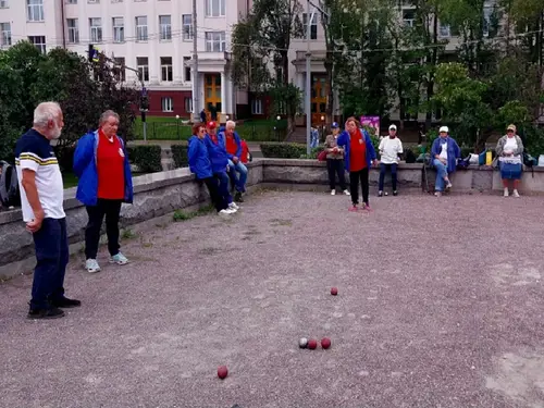 Фотография: (Турнир триплетов 55+ «Петанк объединяет»)